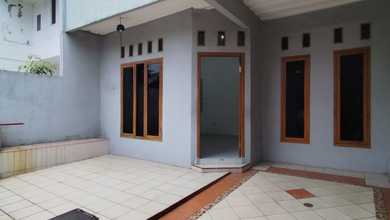 Rumah Sewa Nyaman Lokasi Gading Serpong, Tangerang, LB 200m²
