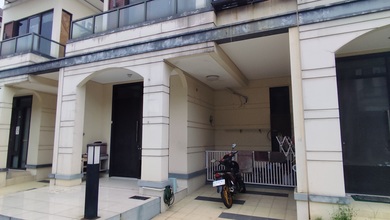 Rumah Sewa Nyaman Lokasi Suvarna Sutera, Tangerang, LB 79m²