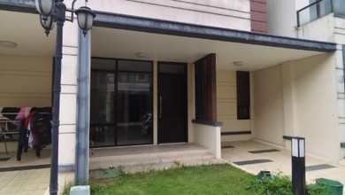 Rumah Siap Huni di Kawasan Suvarna Sutera, Tangerang, LT 77m²