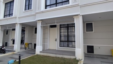 Dikontrakkan Rumah Murah di Suvarna Sutera, Tangerang, LT 77m²
