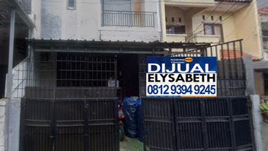 Dijual Ruko 2,5 Lt, Strategis, Pinggir Jalan, Bebas Banjir, Siap Huni, Bcs Kelapa Gading