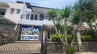  
 	
Sewa Rumah Area Strategis dan Favorit di Jakarta Utara