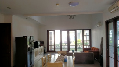 Rumah Sewa Murah Lokasi Ampera, Jakarta Selatan, LB 350m²