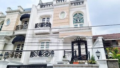 Jual Rumah Siap Tinggal di Kemang, Jakarta Selatan, LT 100 m2