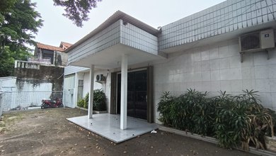 Nego Bawah Njop Gedung Luas 1032 M2 Parkiran Luas Dipalmerah 