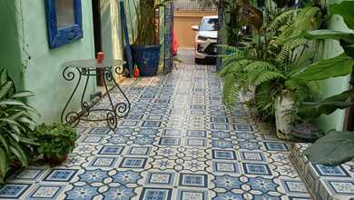 Sewa Cocok Gudang,resto Luas 600m2 Parkiran 8 Mobil di Menteng