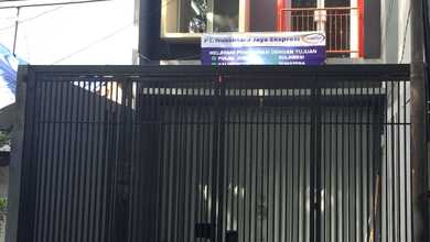 Sewa Ruko 3lt Luas 120m2 Cocok Usaha Apapun di Tanah Abang Jakpus