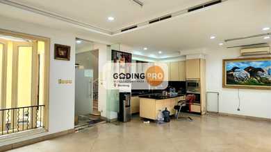 Dijual rumah Eksklusif di Menteng, Jakarta Pusat - LT 167m²