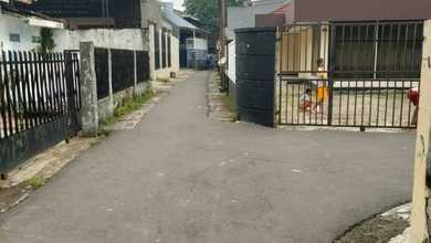 Jual Cepat Rumah Kostan 10kamar Bs Jalan Kaki Ke Stasiun Dekat Menteng