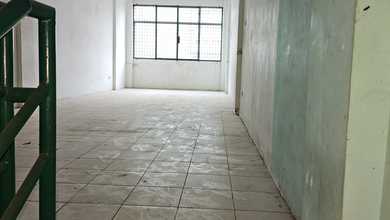 Disewakan ruko 2lt luas 150m2 di tanah abang