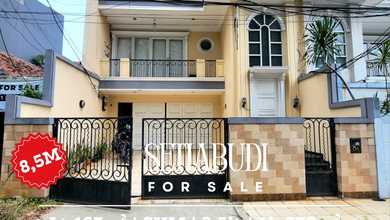 Rumah Elite di Kawasan Setiabudi, Jakarta Selatan, LB 274m², Harga 8,5 Miliar
