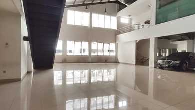 Gedung Mini Strategis Siap pakai dan Usaha Jl. Fatmawati Raya Jakarta Selatan Harga Nego