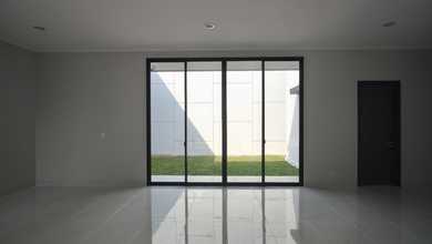 For Sale rumah Eksklusif di Pantai Indah Kapuk 2, Jakarta Utara - LT 200m²