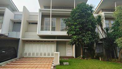 Rumah Modern area Gading Serpong, Tangerang, Luas 228 m2