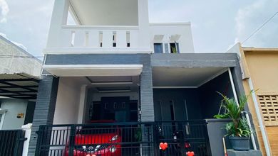 Jual Rumah Strategis di Gading Serpong, Tangerang - LT 72m²