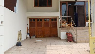 Rumah Sewa Nyaman Lokasi Pluit, Jakarta Utara, LB 350m²