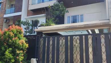 Penawaran Langka, rumah Prestisius di Penjaringan, Jakarta Utara, LB 800m²