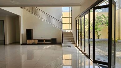 Dikontrakkan Rumah Terjangkau di BSD, Tangerang Selatan, LT 180m²