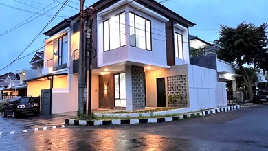 Hunian Mewah di Bintaro, Tangerang Selatan, 5 KT, LT 106m²