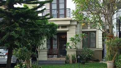 Rumah Mewah di BSD Delatinos, Tangerang, 5 Kamar Tidur, LT 250m²