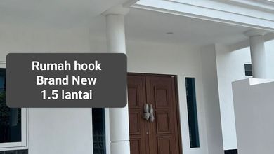 Dijual rumah Eksklusif di Taman Royal, Tangerang - LT 271m²