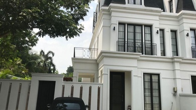 Hunian Prestisius di Kawasan Kemang, Jakarta Selatan, LB 279m², Harga 10 Miliar