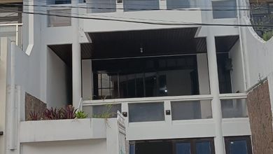 Properti Siap Pakai di Kawasan Sarijadi, Bandung, LT 96m²