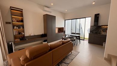 Dijual Rumah Nyaman di Serpong, Tangerang Selatan - LT 144m²