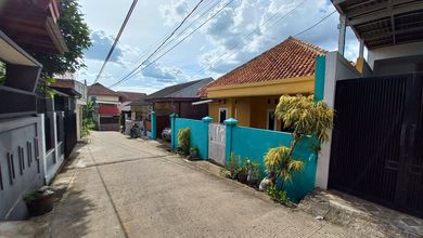 Rumah Siap Pakai di Area Limo, Depok, LT 265m²