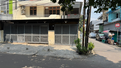 Dijual rumah Mewah di Tanjung Duren, Jakarta Barat - LT 190m²