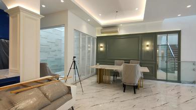 Penawaran Langka, rumah Prestisius di Green Ville, Jakarta Barat, LB 250m²