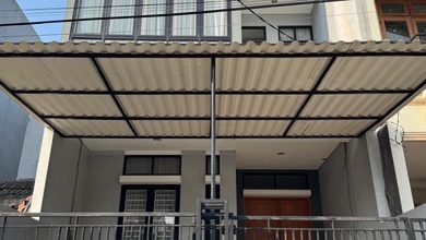 For Sale rumah Eksklusif di Duri Kepa, Jakarta Barat - LT 90m²