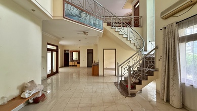 Rumah Area Premium Kedoya, Jakarta Barat - Harga Terbaik 4,9 Miliar