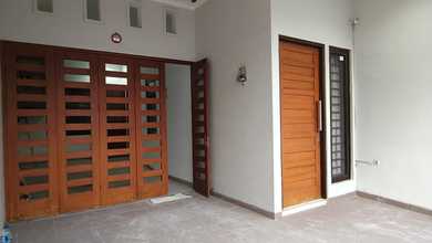 Properti Siap Huni di Area Tanjung Duren, Jakarta Barat, LT 65m²