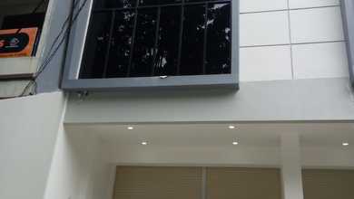 Ruko Bagus 2Lt Carport 3Mobil Bebas Banjir Tanjung Duren Jakarta Barat