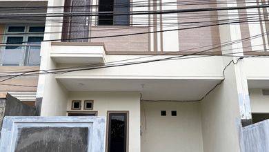 Rumah Mewah LT 65 m2, area Duri Kepa, Jakarta Barat