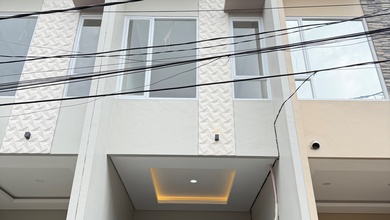 Rumah Siap Pakai di Area Tomang, Jakarta Barat, LT 42m²