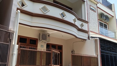 Dijual Rumah Nyaman di Tanjung Duren, Jakarta Barat - LT 78m²