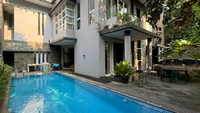 Dijual rumah Mewah di Tanjung Duren, Jakarta Barat - LT 400m²