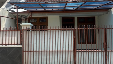 Rumah Sewa Nyaman Lokasi Duri Kepa, Jakarta Barat, LB 120m²