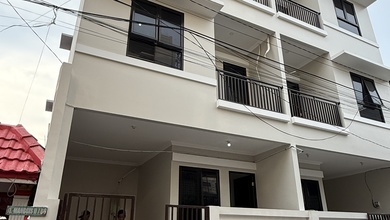 Kesempatan Eksklusif, rumah Mewah di Tanjung Duren, Jakarta Barat, LB 150m²