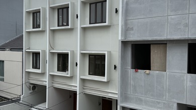 Rumah Sewa Murah Lokasi Taman Ratu, Jakarta Barat, LB 120m²