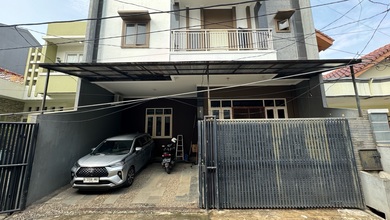 Rumah Elegan di Taman Ratu, Jakarta Barat, 4 KT, LT 150m²