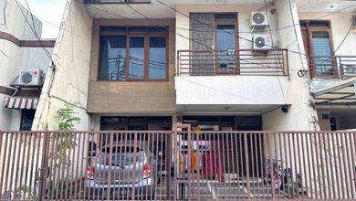 Jual Rumah Mewah LT 125 m2 Area Duri Kepa, Jakarta Barat