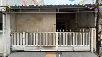 Rumah Siap Pakai di Area Tanjung Duren, Jakarta Barat, LT 55m²