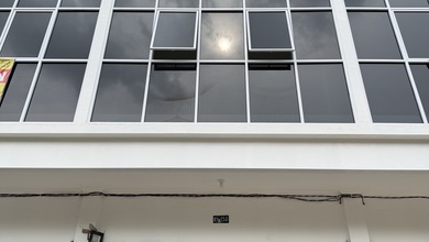 Ruko Baru 3.5Lt Strategis Pinggir Jalan Ramai Tanjung Duren Green Ville Jakarta Barat