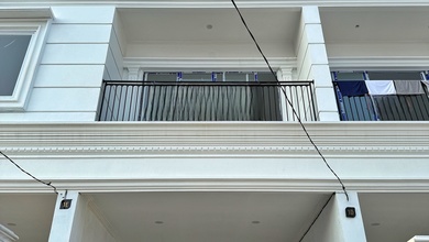 Rumah Toko 3.5 Lt Strategis Belakang Mall Ciputra Dan Universitas Tarumanegara Jakarta Barat