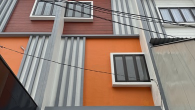 Rumah Dijual di Tanjung Duren, Jakarta Barat, LB 145m², Harga Terbaik!