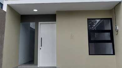 Rumah Elegan di Meruya, Jakarta Barat, 5 Kamar Tidur, LT 125m²