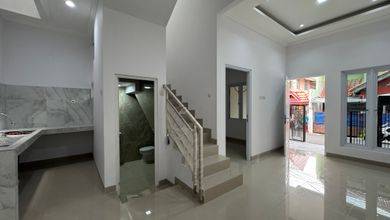 Jual Rumah Siap Huni area Tanjung Duren, Jakarta Barat, Luas 60 m2
